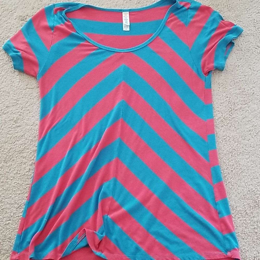 Lularoe Classic T